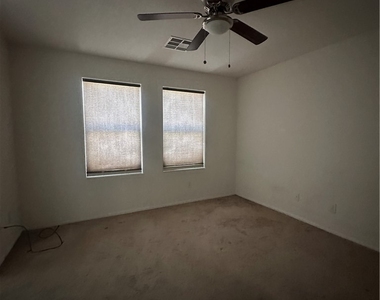 164 Belmont Canyon Place - Photo Thumbnail 8