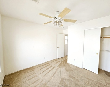 1663 Lefty Garcia Way - Photo Thumbnail 17