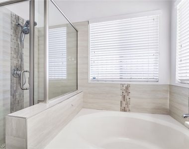 9530 Ruperts Court - Photo Thumbnail 13