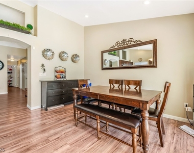 9530 Ruperts Court - Photo Thumbnail 5