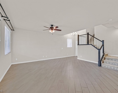719 Orchard Course Drive - Photo Thumbnail 6