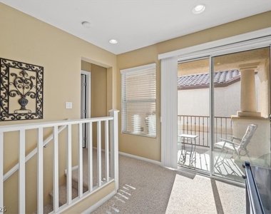 6729 Bluebell Garden Street - Photo Thumbnail 11