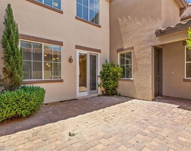 11375 Belmont Lake Drive - Photo Thumbnail 2