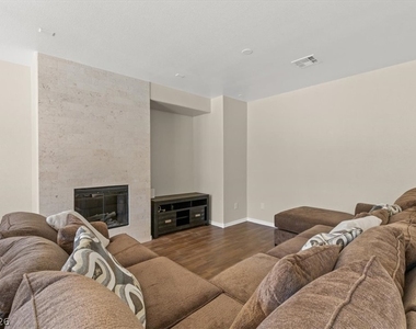 11375 Belmont Lake Drive - Photo Thumbnail 7