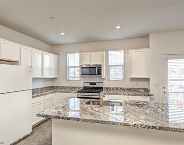 624 Sedum Avenue - Photo Thumbnail 8