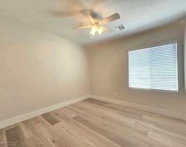 11363 Colinward Avenue - Photo Thumbnail 16