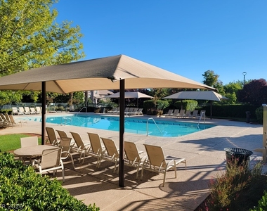 11363 Colinward Avenue - Photo Thumbnail 25