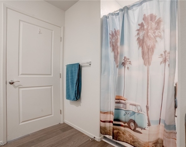 7890 Aurora Sky Street - Photo Thumbnail 20