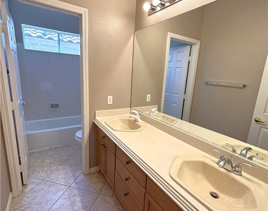 9815 Havasupai Avenue - Photo Thumbnail 20