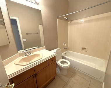 9815 Havasupai Avenue - Photo Thumbnail 12
