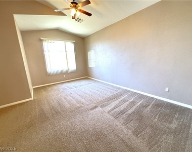 9815 Havasupai Avenue - Photo Thumbnail 13