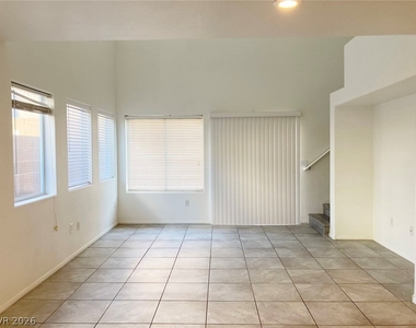 4990 Tioga Pass Avenue - Photo Thumbnail 5