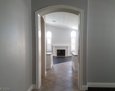 3767 Ruskin Street - Photo Thumbnail 2