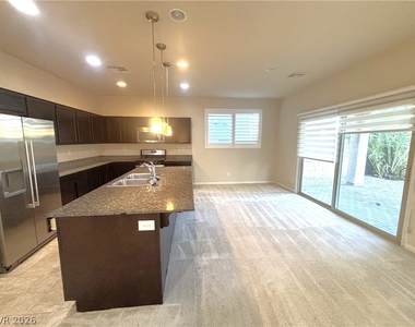 121 Elm Reed Avenue - Photo Thumbnail 8