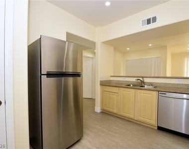 8000 Badura Avenue - Photo Thumbnail 7