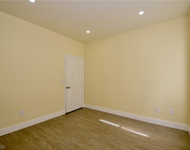 8000 Badura Avenue - Photo Thumbnail 16
