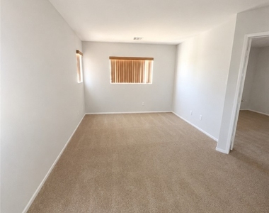 71 Jewel Mine Avenue - Photo Thumbnail 7