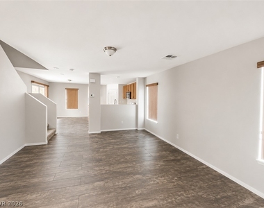 71 Jewel Mine Avenue - Photo Thumbnail 3