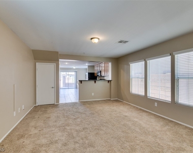 1155 Paradise Garden Drive - Photo Thumbnail 2