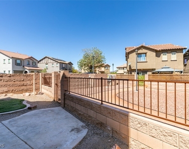 1155 Paradise Garden Drive - Photo Thumbnail 32