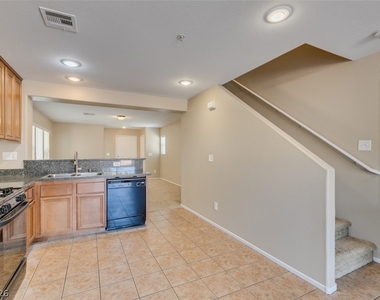 1155 Paradise Garden Drive - Photo Thumbnail 21
