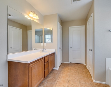 1155 Paradise Garden Drive - Photo Thumbnail 31