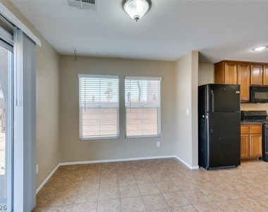 1155 Paradise Garden Drive - Photo Thumbnail 15