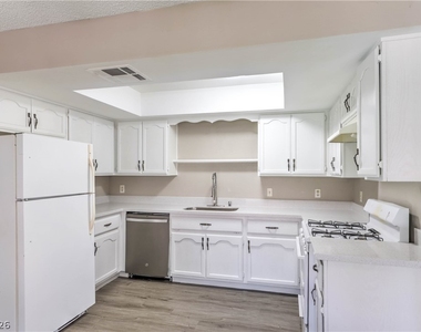 6647 W Tropicana Avenue - Photo Thumbnail 1