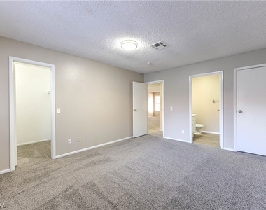 6647 W Tropicana Avenue - Photo Thumbnail 5