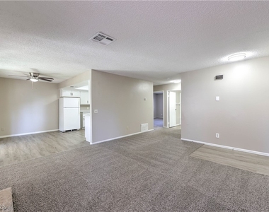 6647 W Tropicana Avenue - Photo Thumbnail 3