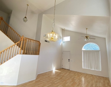 8328 Sea Glen Drive - Photo Thumbnail 10