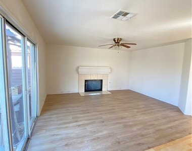 8328 Sea Glen Drive - Photo Thumbnail 3