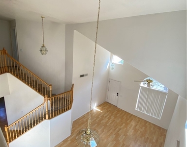 8328 Sea Glen Drive - Photo Thumbnail 22