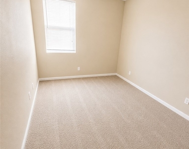 505 Fork Mesa Court - Photo Thumbnail 6