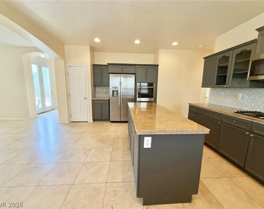 1532 Sabatini Drive - Photo Thumbnail 11