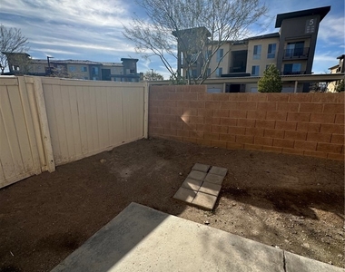 6247 Barton Manor Street - Photo Thumbnail 12