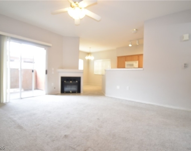 1050 E Cactus Avenue - Photo Thumbnail 1