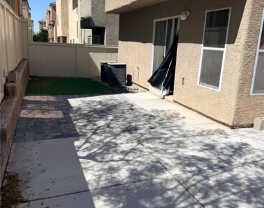 10569 Longoria Garden Street - Photo Thumbnail 28