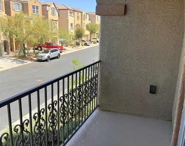10569 Longoria Garden Street - Photo Thumbnail 3