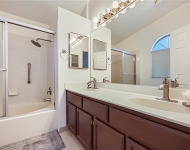 113 Montclair Drive - Photo Thumbnail 6