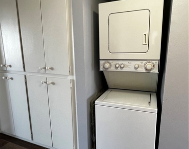 6630 Bubbling Brook Drive - Photo Thumbnail 12