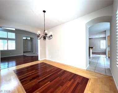 2237 Timber Rose Drive - Photo Thumbnail 7