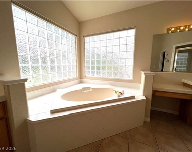 2237 Timber Rose Drive - Photo Thumbnail 29
