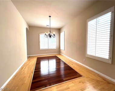 2237 Timber Rose Drive - Photo Thumbnail 6