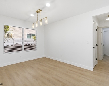 2137 Crestline Falls Place - Photo Thumbnail 24
