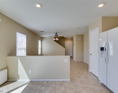 1170 Orange Meadow Street - Photo Thumbnail 14
