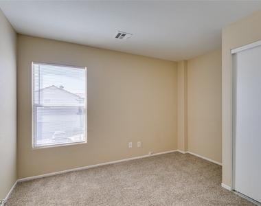1170 Orange Meadow Street - Photo Thumbnail 17