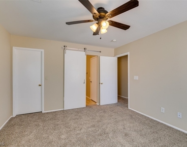 1170 Orange Meadow Street - Photo Thumbnail 22