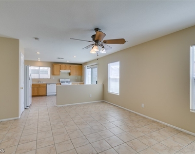 1170 Orange Meadow Street - Photo Thumbnail 2