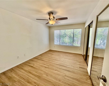 3060 Casey Drive - Photo Thumbnail 7
